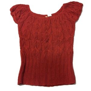 Brick red crochet knit top
